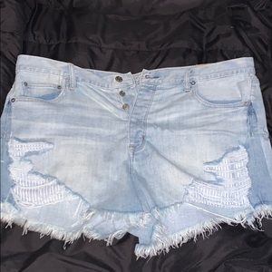 American eagle women’s shorts